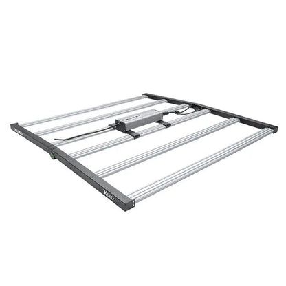 LUMii Black - XLED 680W LED-valaisin ja virtalähde, täyden spektrin kasvivalaisin. Himmennettävä, IP65-vesitiivis ja energiatehokas viljelyyn.
